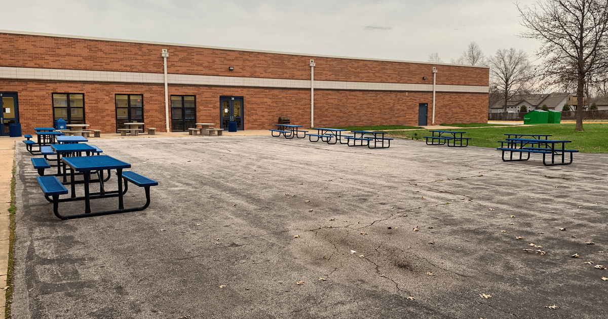 Rent a Outdoor Area in Cottleville MO 63304