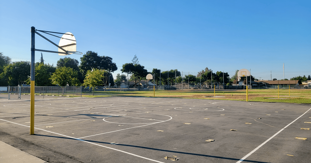Rent a Basketball Courts (Outdoor) in Visalia CA 93277