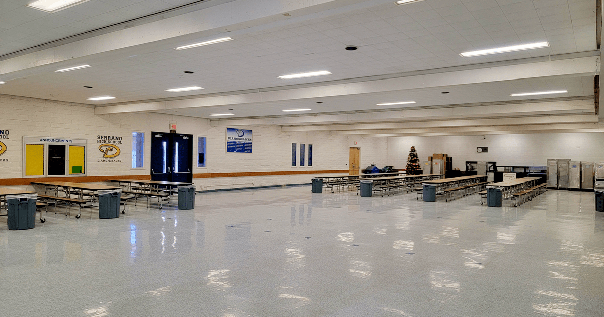 Rent a Cafeteria (Large) in Phelan CA 92371