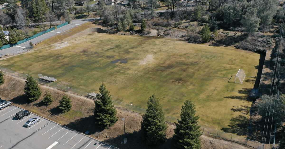 Rent a Field (Large) in Colfax CA 95713