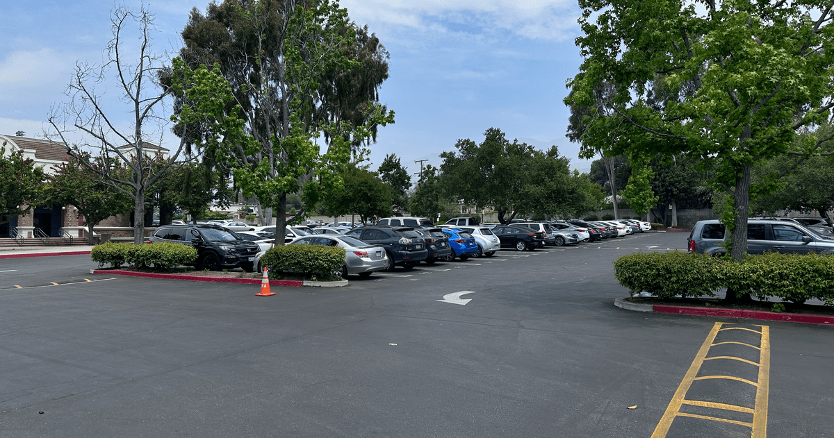 Rent a Parking Lot (Large) in Duarte CA 91010
