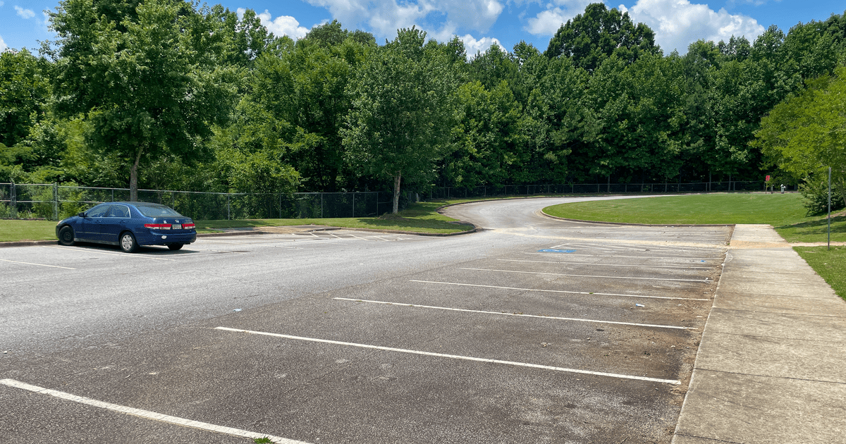 Rent Parking Lot Side in College Park