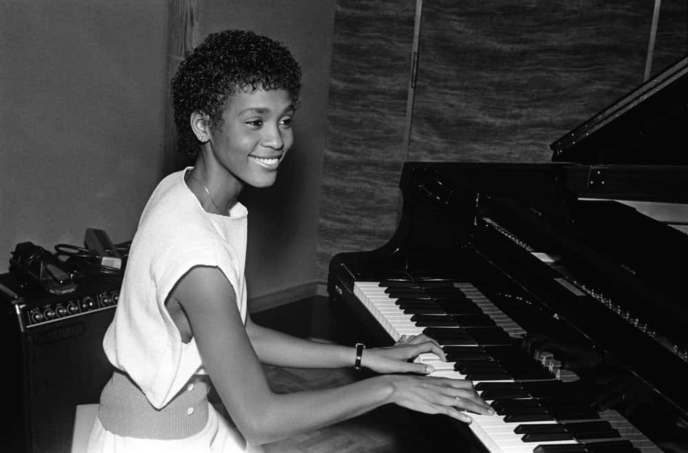 42 Heartbreaking Facts About Whitney Houston