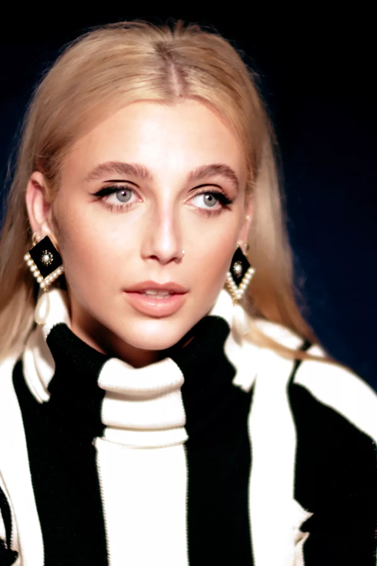 33 Facts About Emma Chamberlain FactSnippet