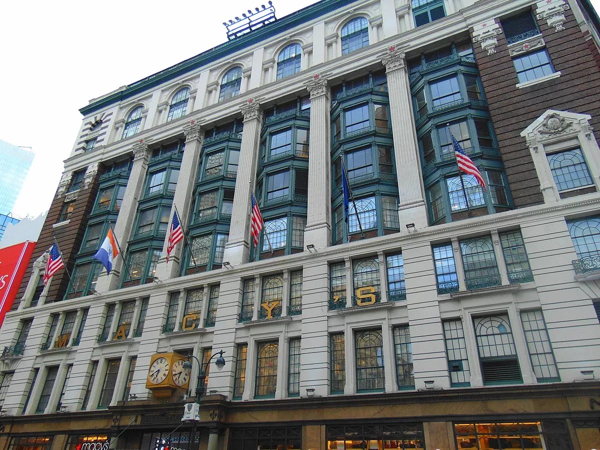 12 Facts About Macy's Backstage FactSnippet