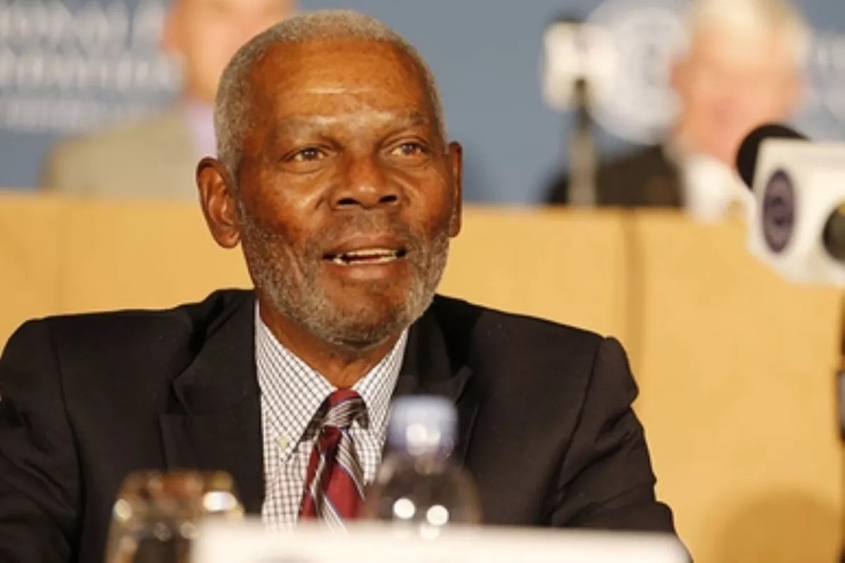 17 Facts About Marlin Briscoe FactSnippet