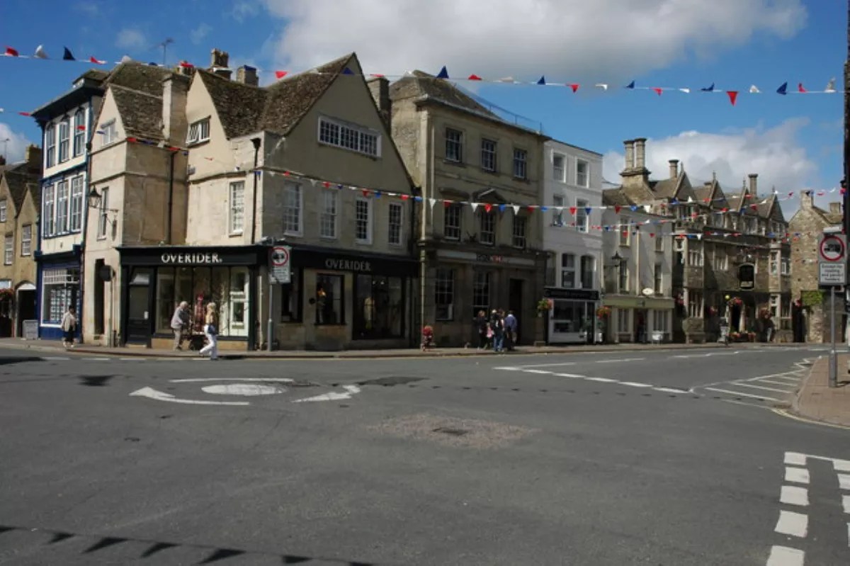 12 Facts About Tetbury FactSnippet