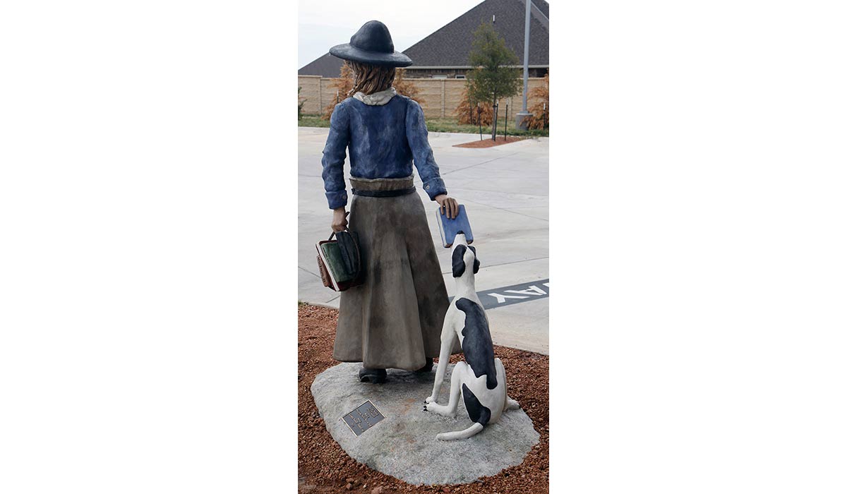 Dinosaur, Lucille Mulhall & Walle, Collared Lizard, Raccoon, Northwest