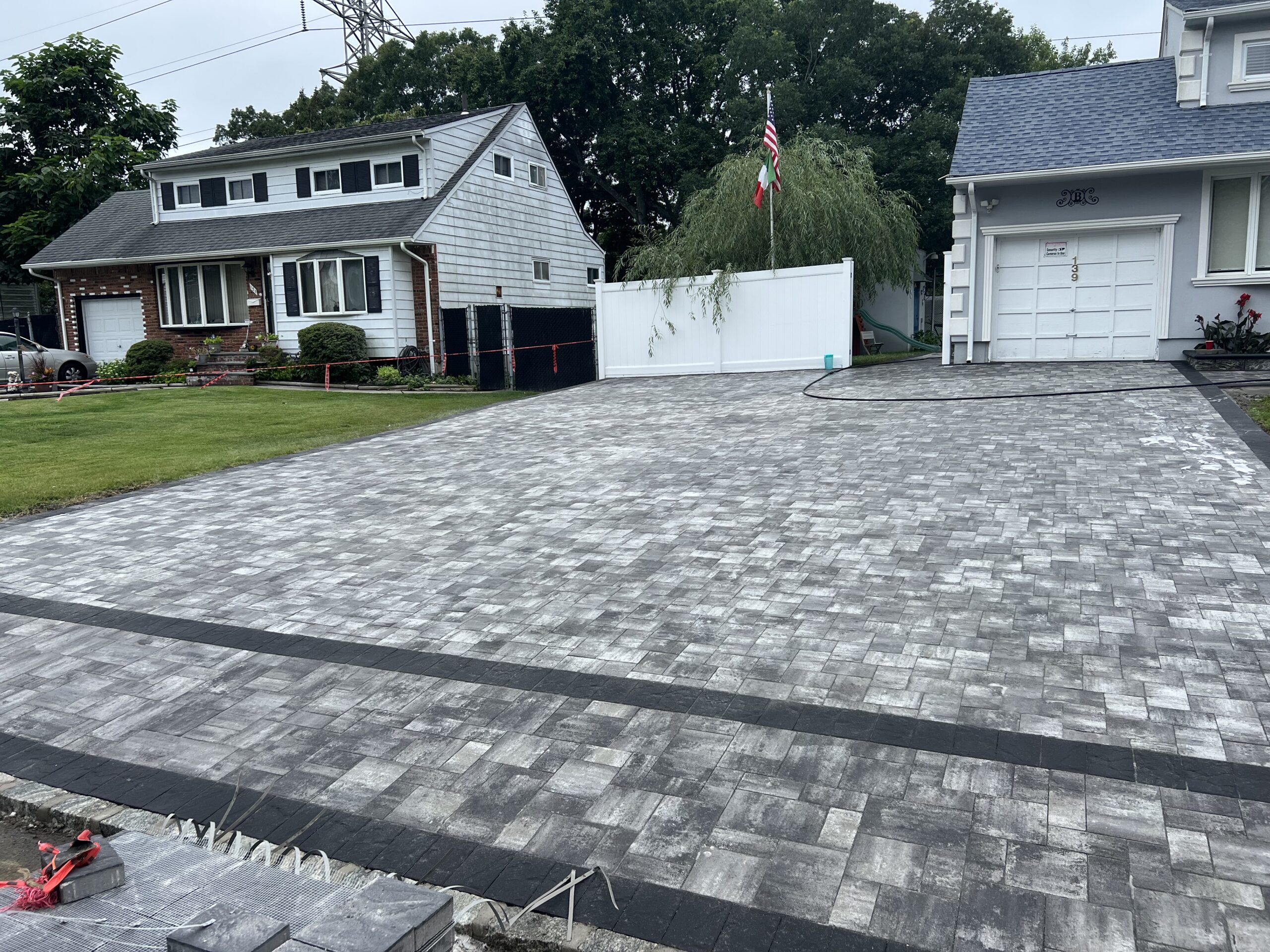Interlock Paver Installations Huntington Interlock Paved Driveways
