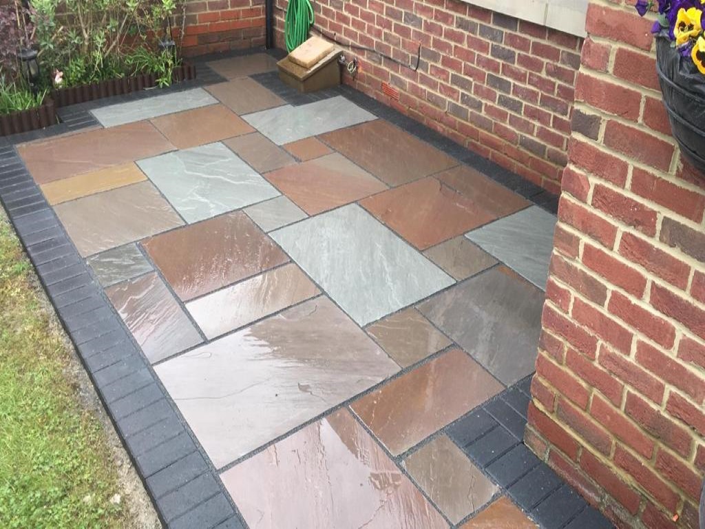 Patio Contractors in Worcester Sandstone, Limestone, Porcelain Patios