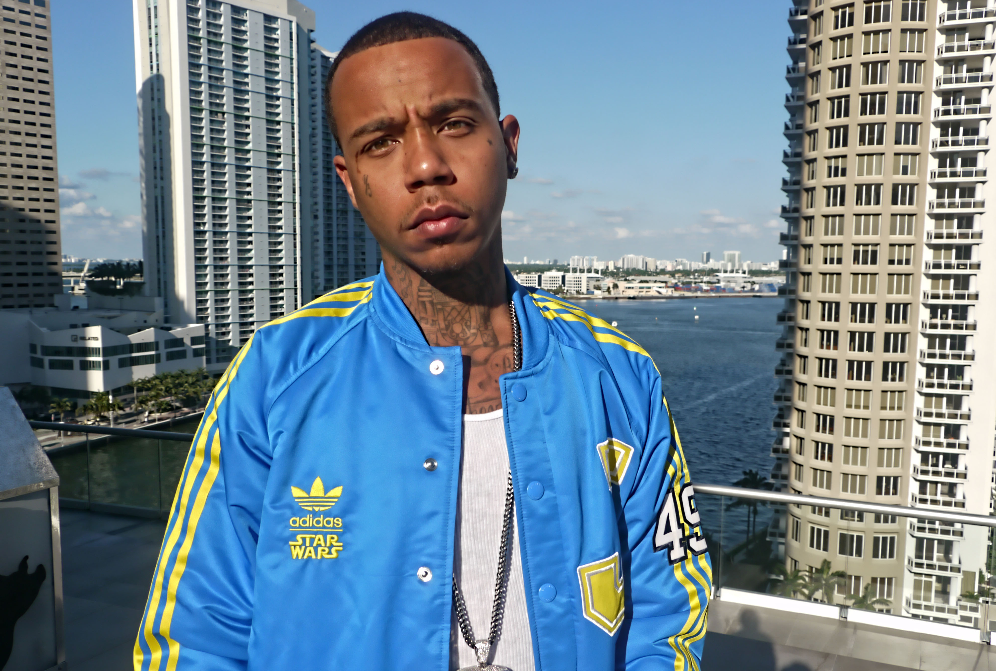 Yung Berg f/ Sean Kingston Love In The V.I. Fake Shore Drive®