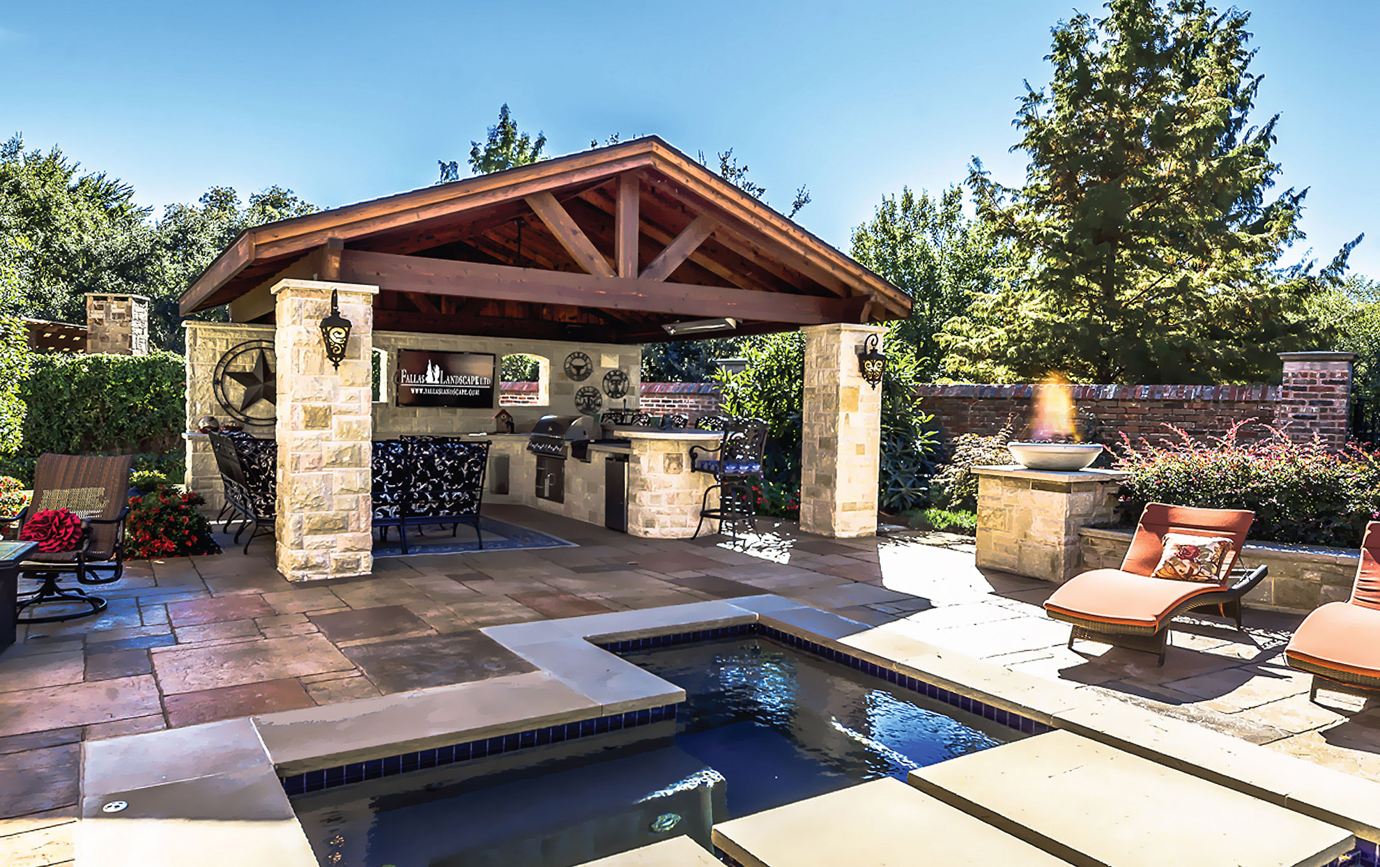 The 4 MustHaves For Your Outdoor Kitchen Landscape Design Fallas