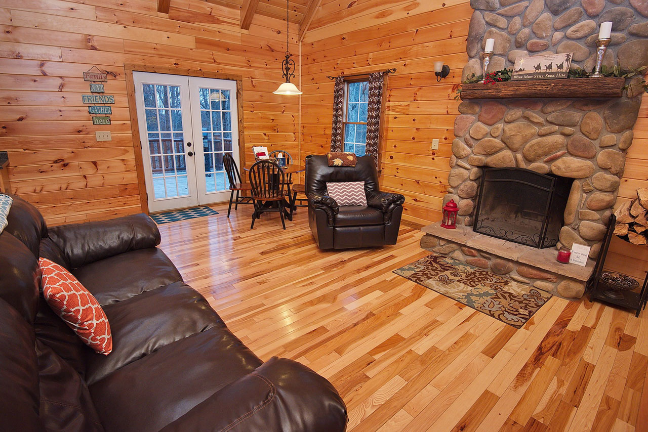 Fallen Leaf Cabin Hocking Hills Ohio Rental Cabin