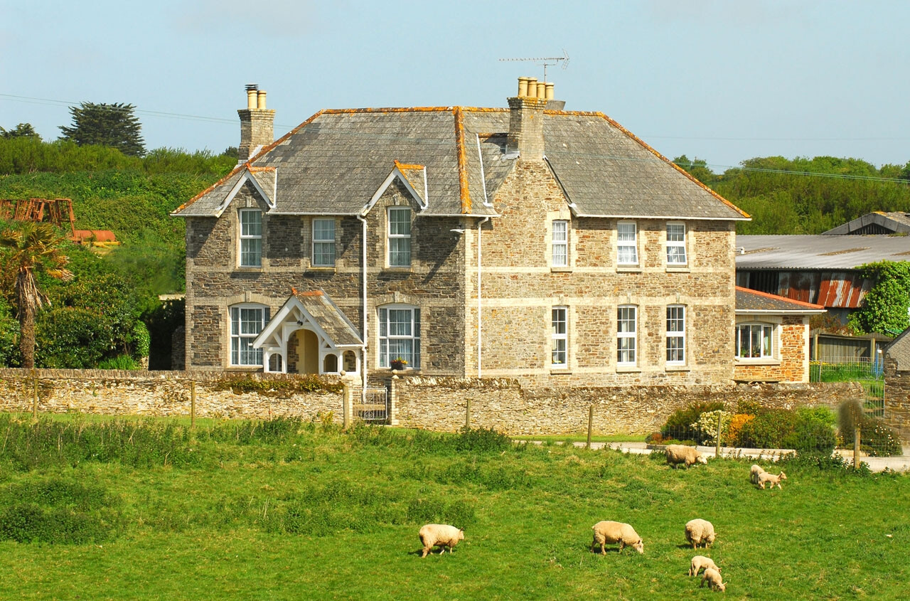 Bed & Breakfasts in Fal River Cornwall