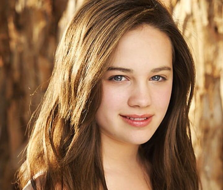 Mary Mouser Height Age Weight Measurement Wiki Bio & Net ...