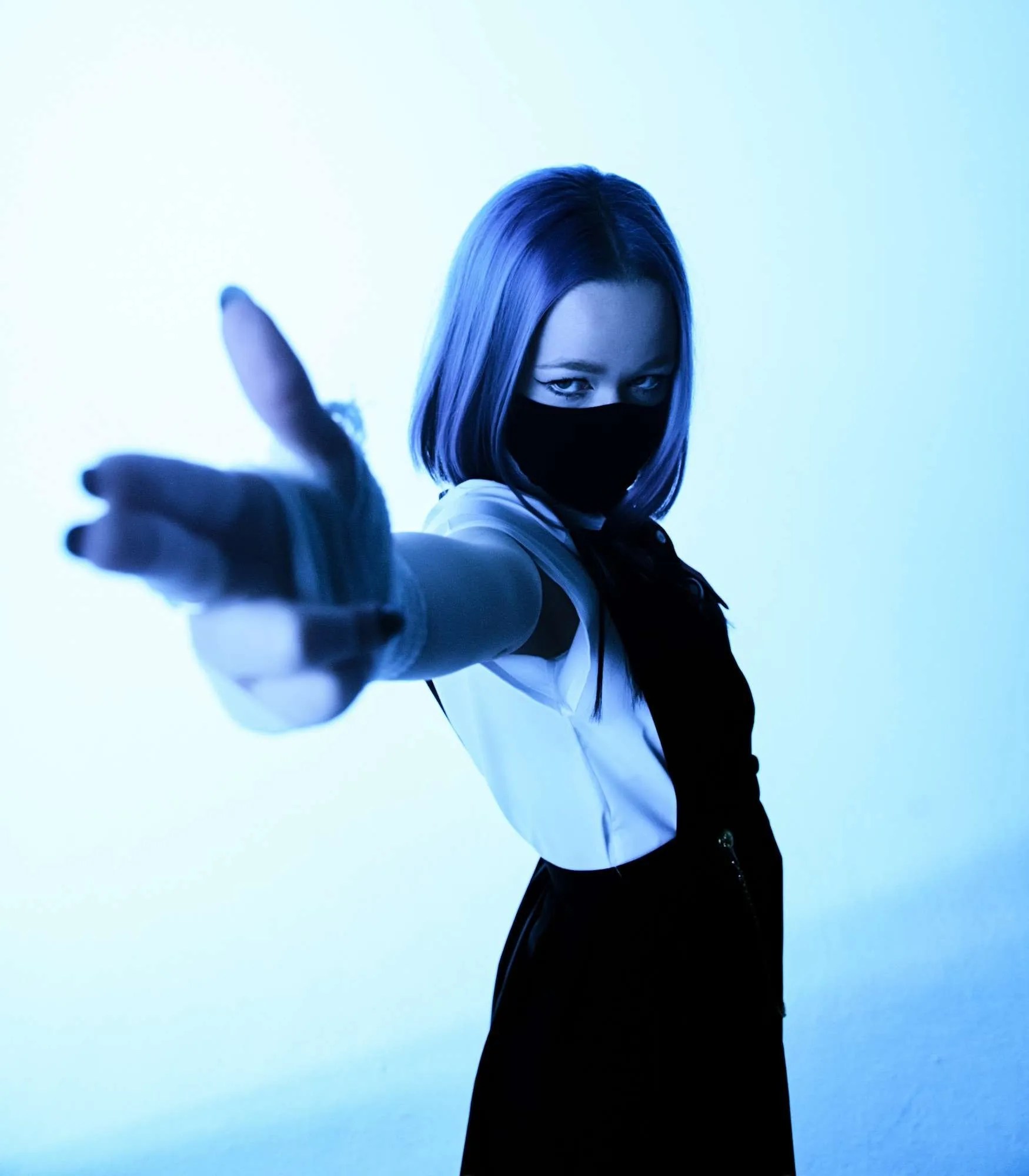 Anya Nami. Enigmatic pop sensation delivers ‘Bread’ FM famemagazine.co.uk