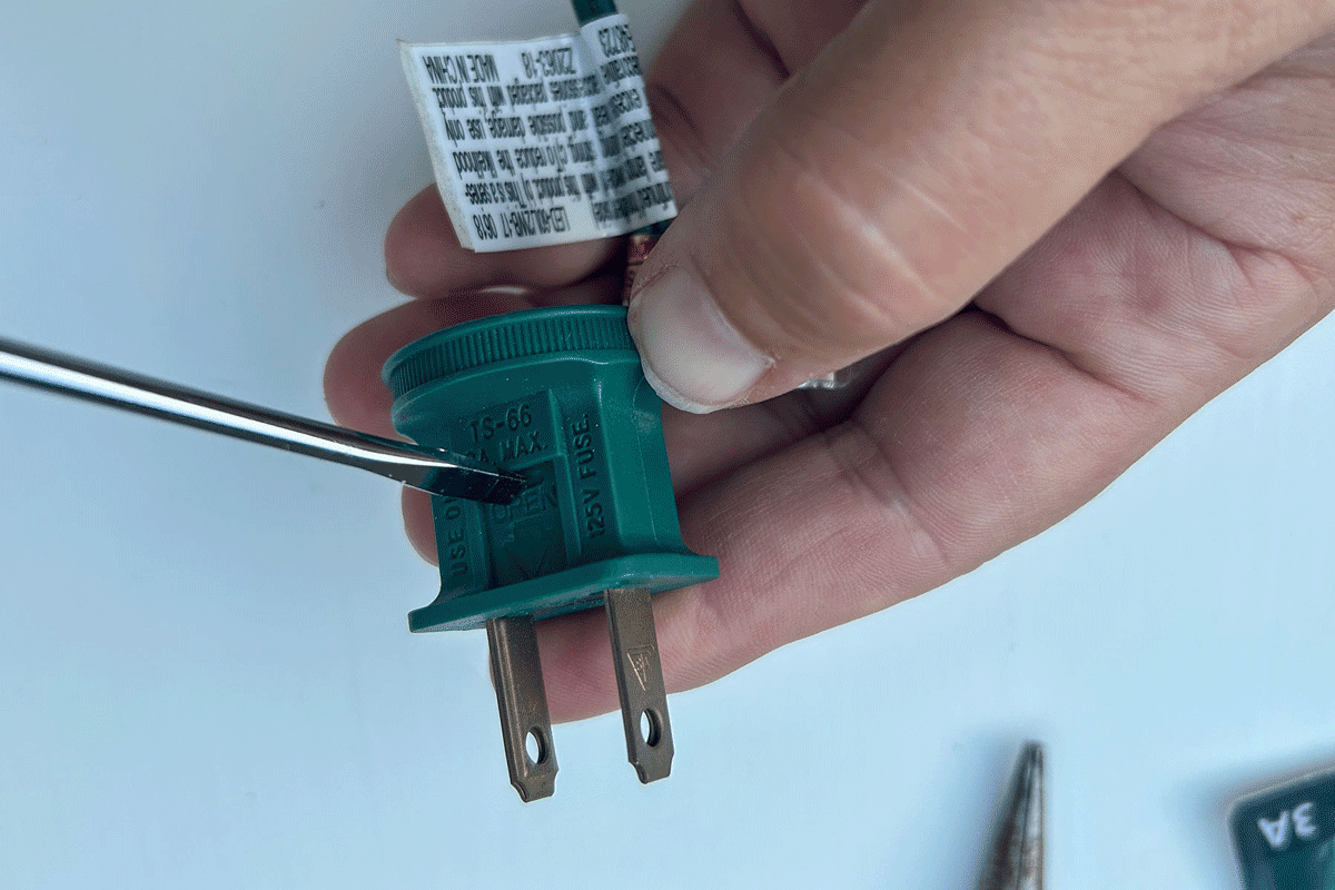 How To Change a Fuse in Christmas Lights Family Handyman