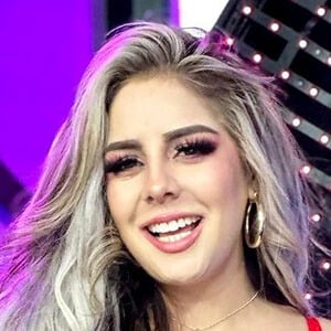 Datsy Acuña - Age, Bio, Family | Famous Birthdays