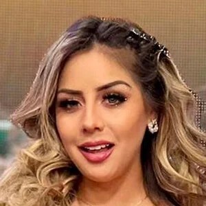 Datsy Acuña - Age, Bio, Family | Famous Birthdays