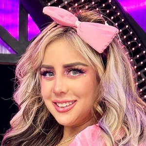 Datsy Acuña Age & Bio | Famous Birthdays