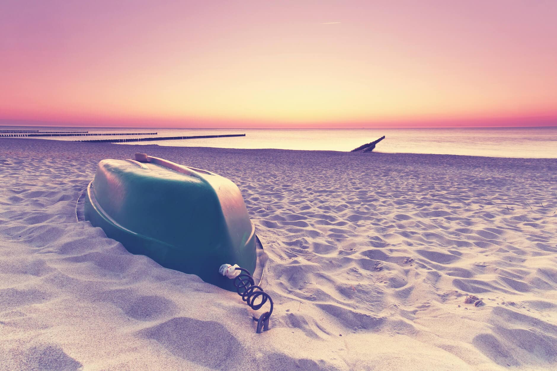 Happy Labor Day 2023 Beach Labor Day Weather Forecast: Stormy Goodbye To Summer? - Farmers' Almanac