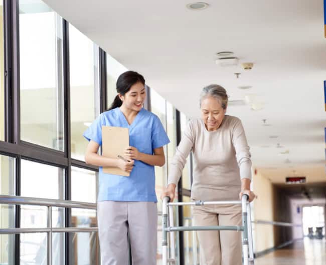 Medicare Advantage Plans May Shorten Stays to Less Time than Original