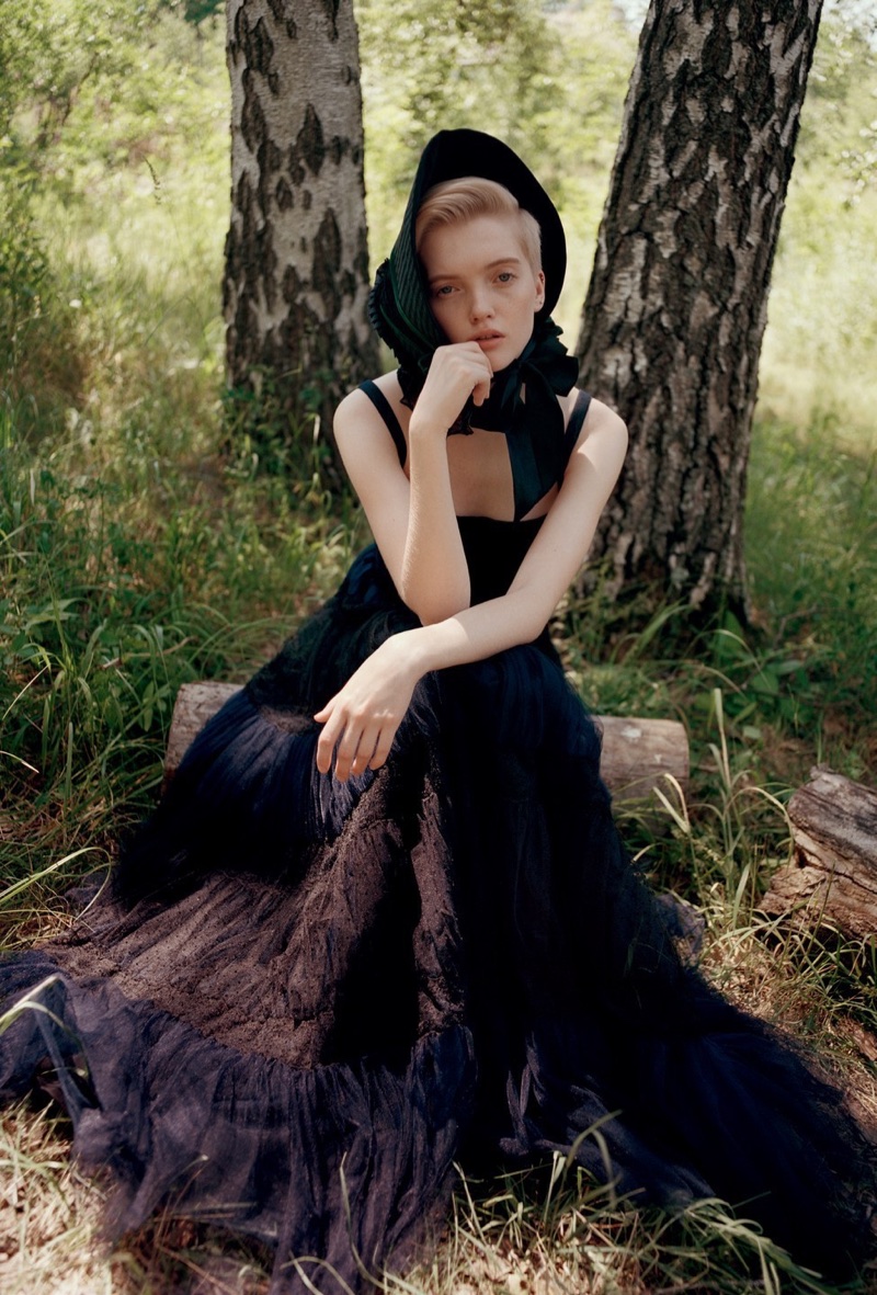 Ruth Bell Dreamy Dresses Fashion Editorial Vogue China Page 2