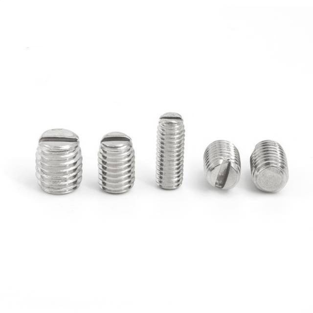 SLOTTED SET SCREW FLAT POINT