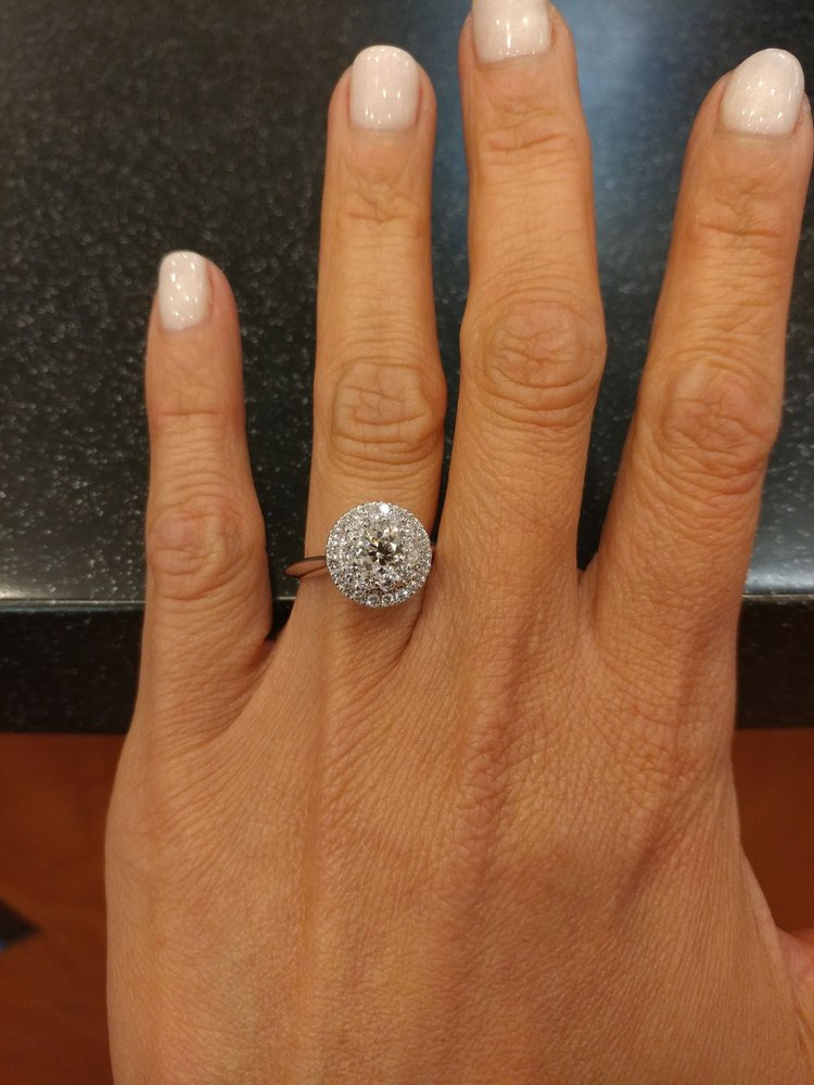 The Shops at Mission Viejo FastFix Jewelry and Watch Repairs