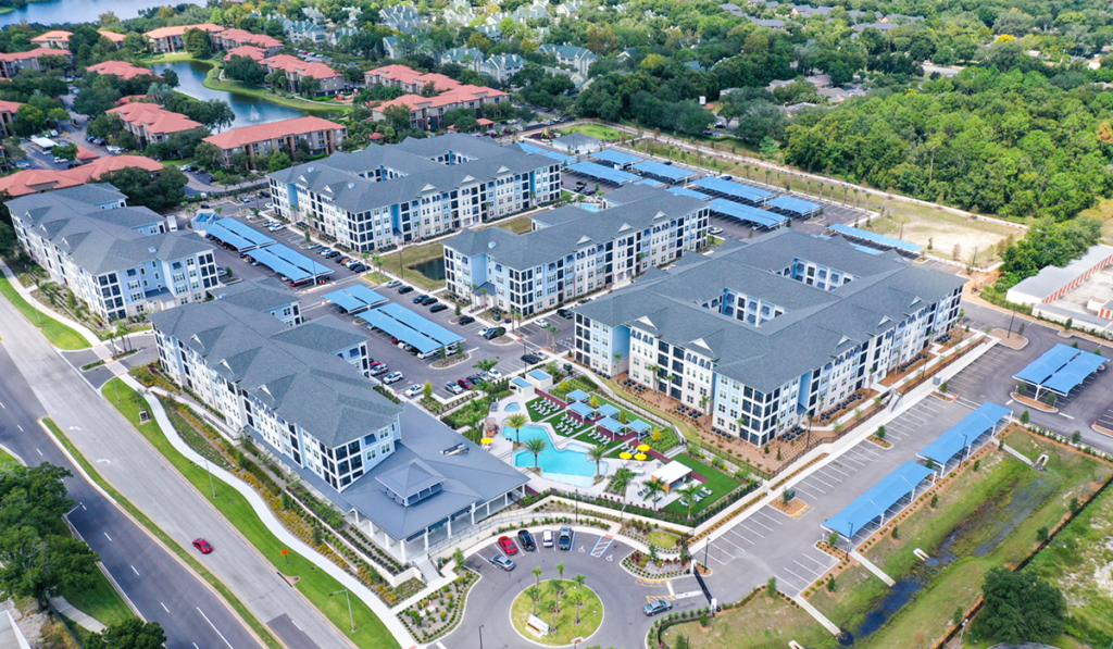 TEAM SPOTLIGHT JAY HILL FaverGray