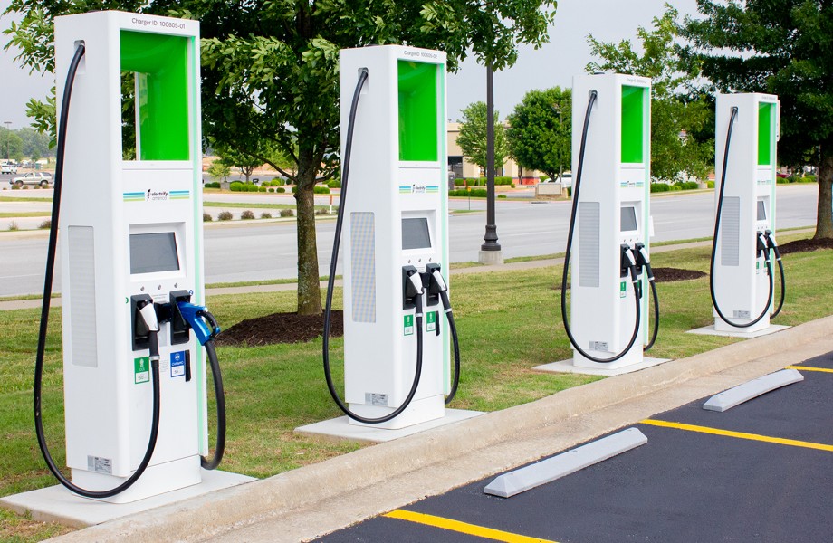 Arkansas gets approval for electric vehicle charging plan