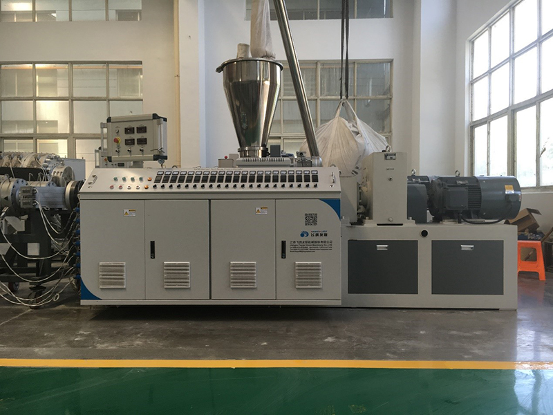 News How can the temperature of a PVC plastic extruder be controlled?