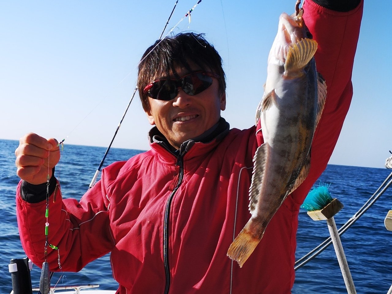 カレイ釣り依然絶好調! フィッシングボートふじしま|塩釜釣り船|貸切チャーター専門|初心者大歓迎|貸し竿無料|カレイ、ジギング、テンヤ等