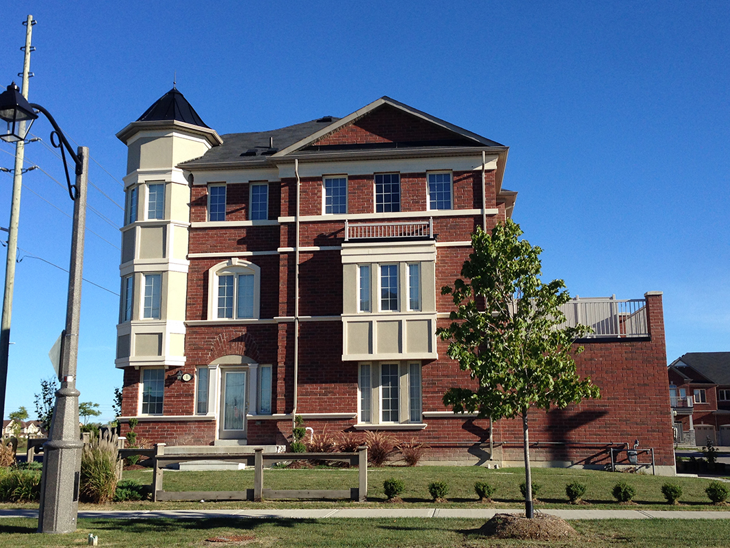 flanagan beresford & patteson architects Detached Houses Semis Townhomes