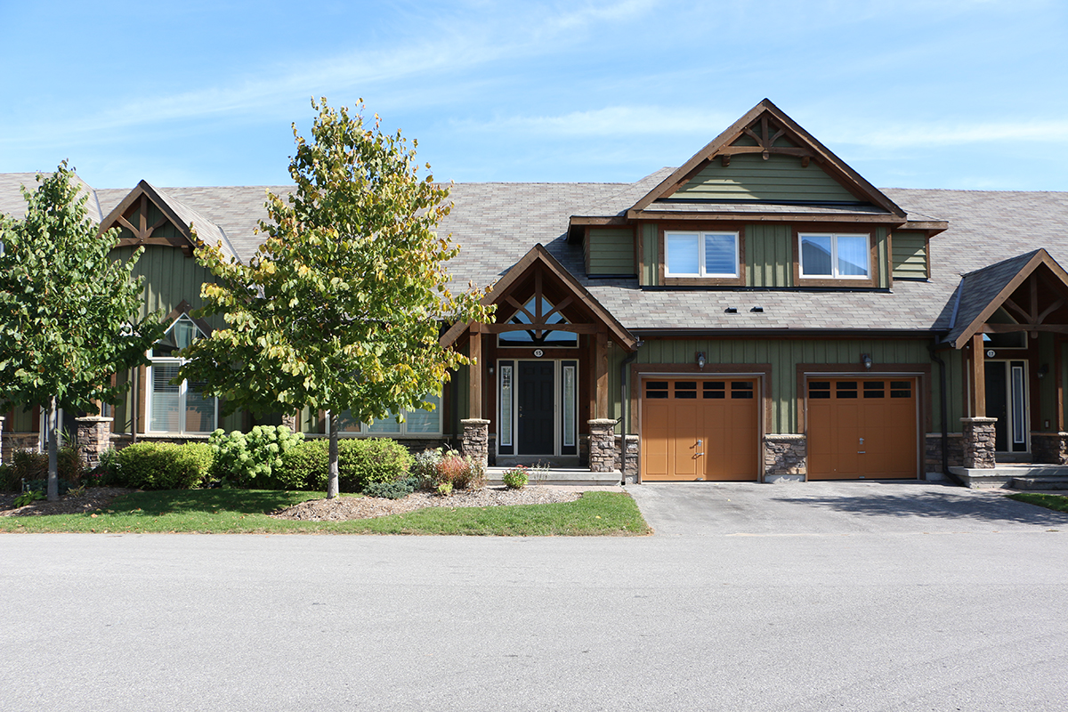 flanagan beresford & patteson architects Detached Houses Semis Townhomes