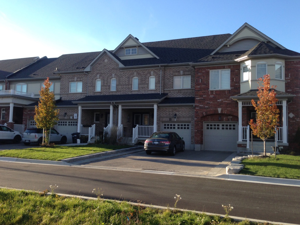 flanagan beresford & patteson architects Detached Houses Semis Townhomes
