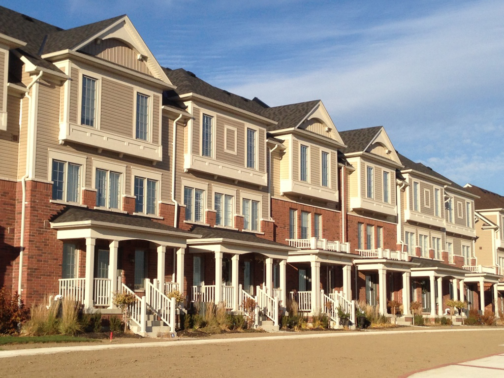 flanagan beresford & patteson architects Detached Houses Semis Townhomes
