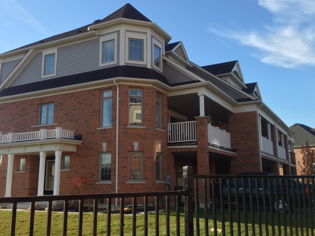 flanagan beresford & patteson architects Detached Houses Semis Townhomes