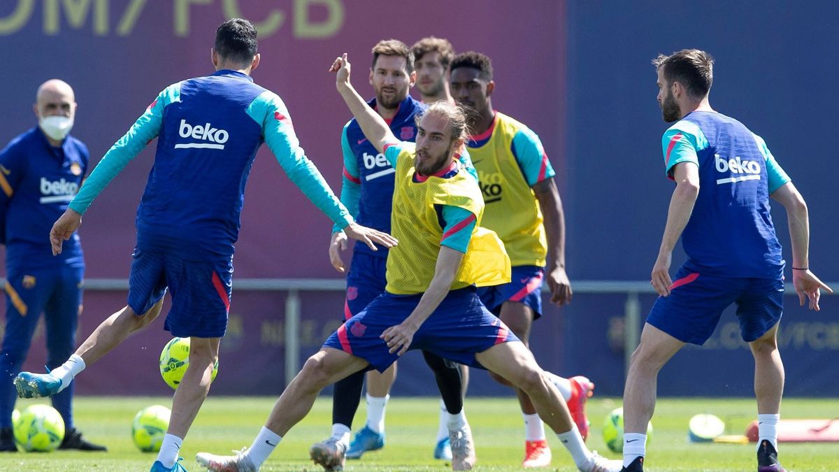 The match starts at 19:15 on 29 december 2020. Koeman S Squad List For The Eibar Fc Barcelona Of Laliga World Today News