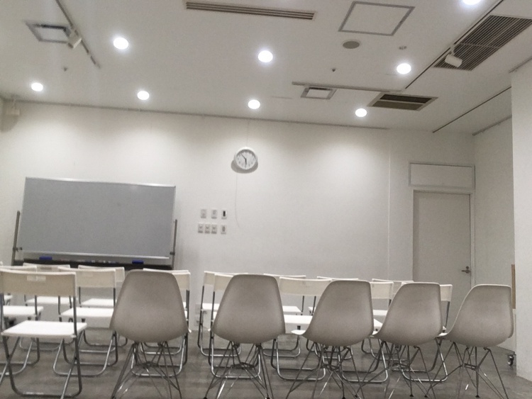 オーディション会場で利用できるレンタルスペース【福岡・博多区の貸し会議室・レンタルスペースなら｜福岡クリエイティブビジネスセンター】 福岡