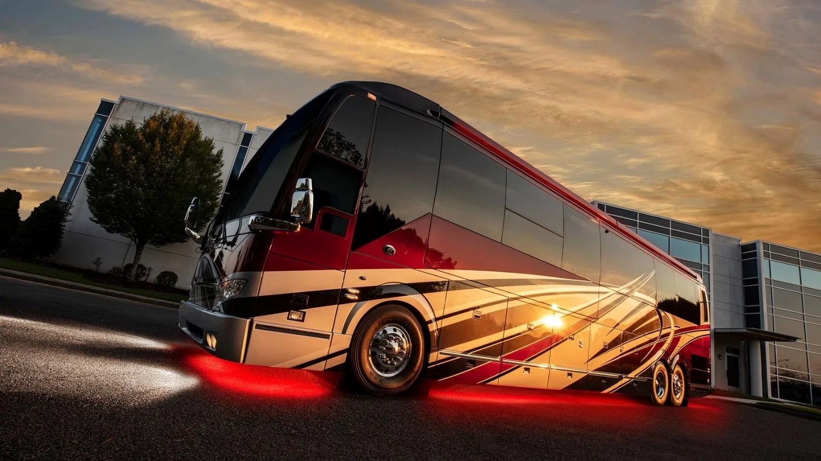 Featherlite Coaches Luxury Prevost Conversions & Motorhomes