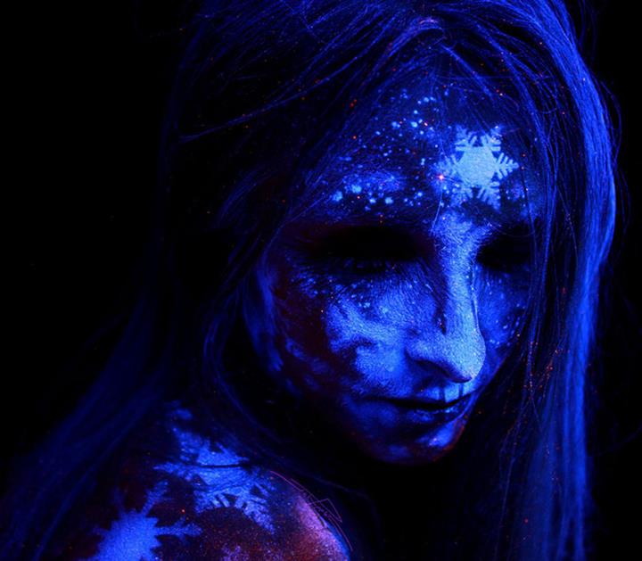 John Poppleton Under Black Light Feather Of Me