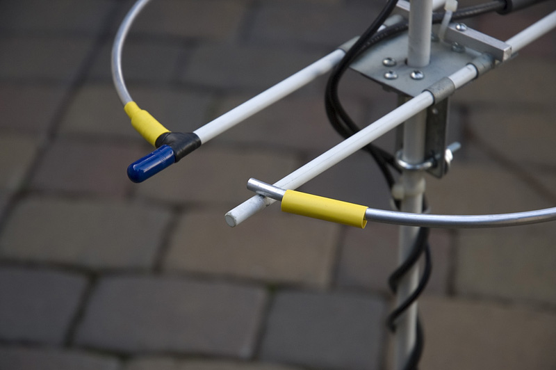 Mike Fedler N6TWW 2 Meter & 70 Centimeter Mobile Halo Antenna Project