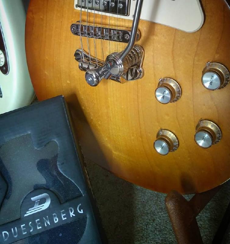 Duesenberg Les Trem II in Nickel Retrofit Trem Unit for Andertons