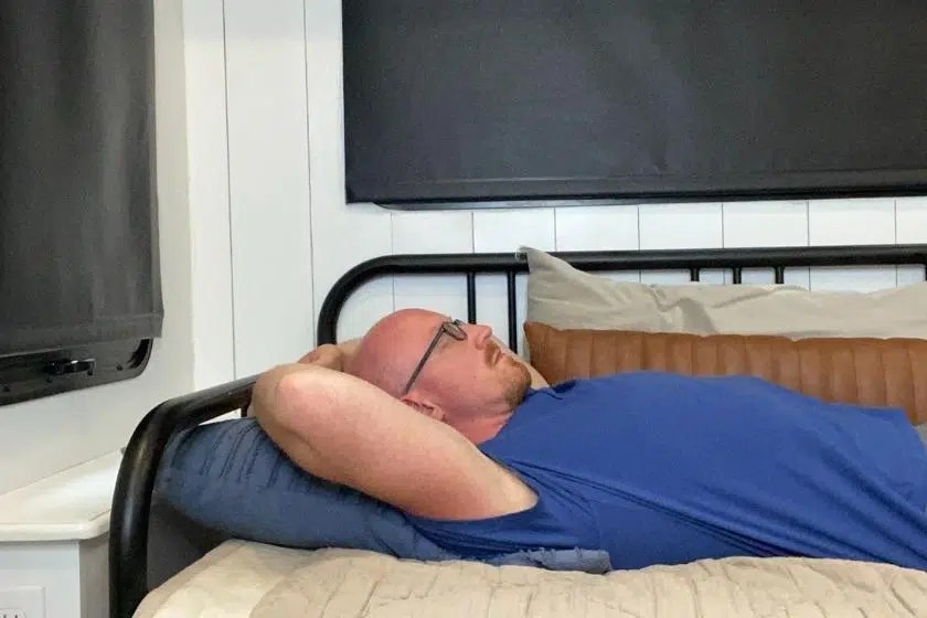 Best Sleeping Position For Shoulder Pain Feel Good Life