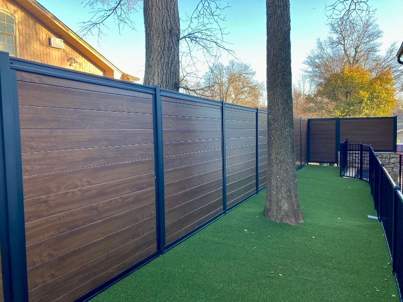 LuxeCore Composite Fencing by FenceTrac (MaintenanceFree, Lifetime