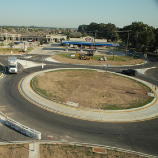 Roundabout at Bonin Road & LA 92 Fenstermaker