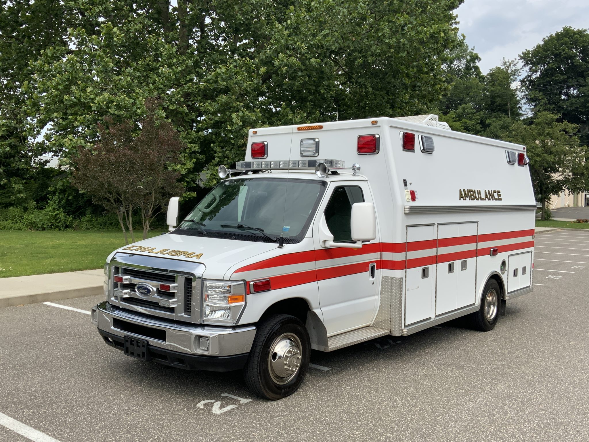 2009 Ford E450 Ambulance LOW MILES! (R2195) Fenton Fire