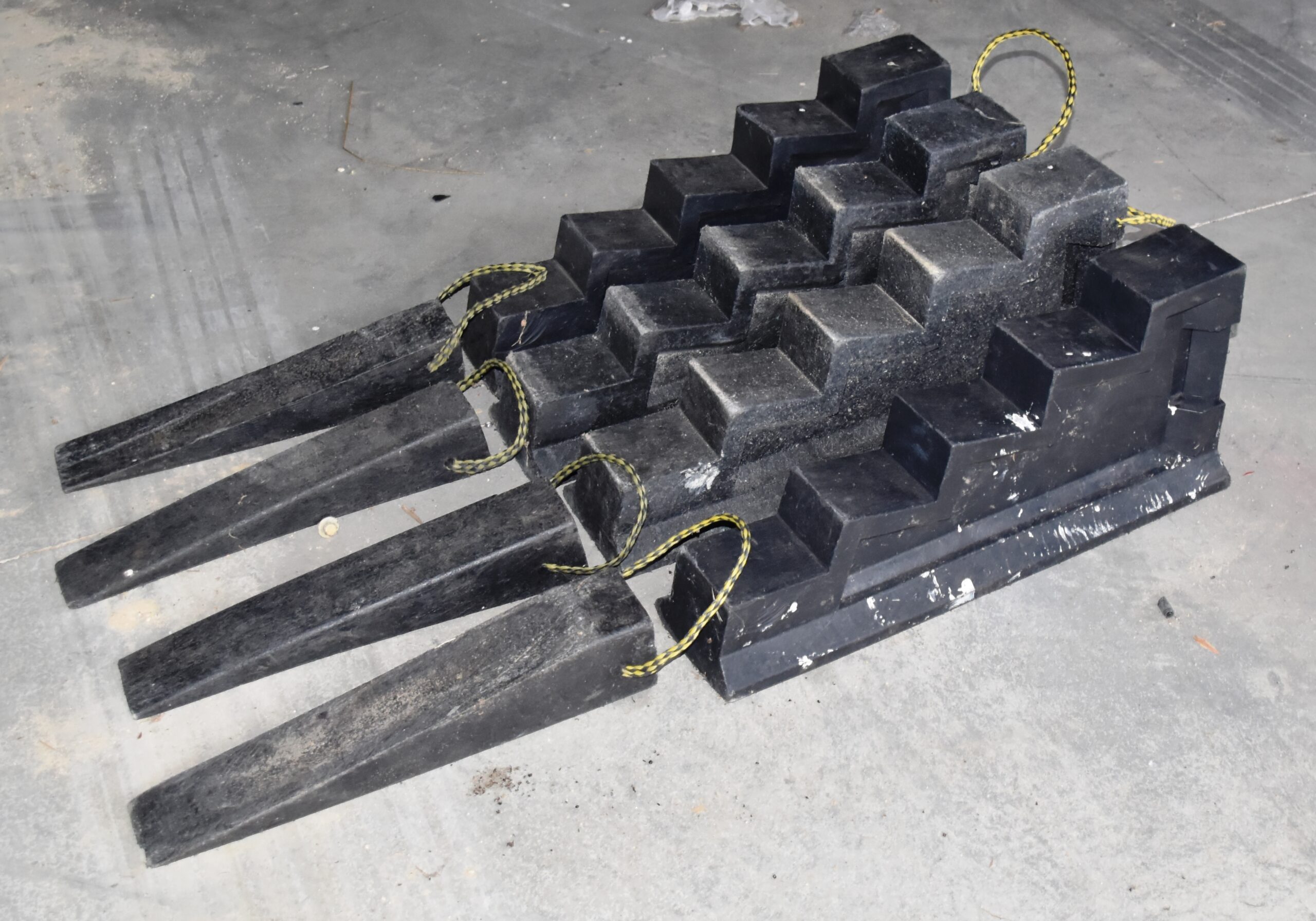 Step Chocks 4 units (A2709) Fenton Fire