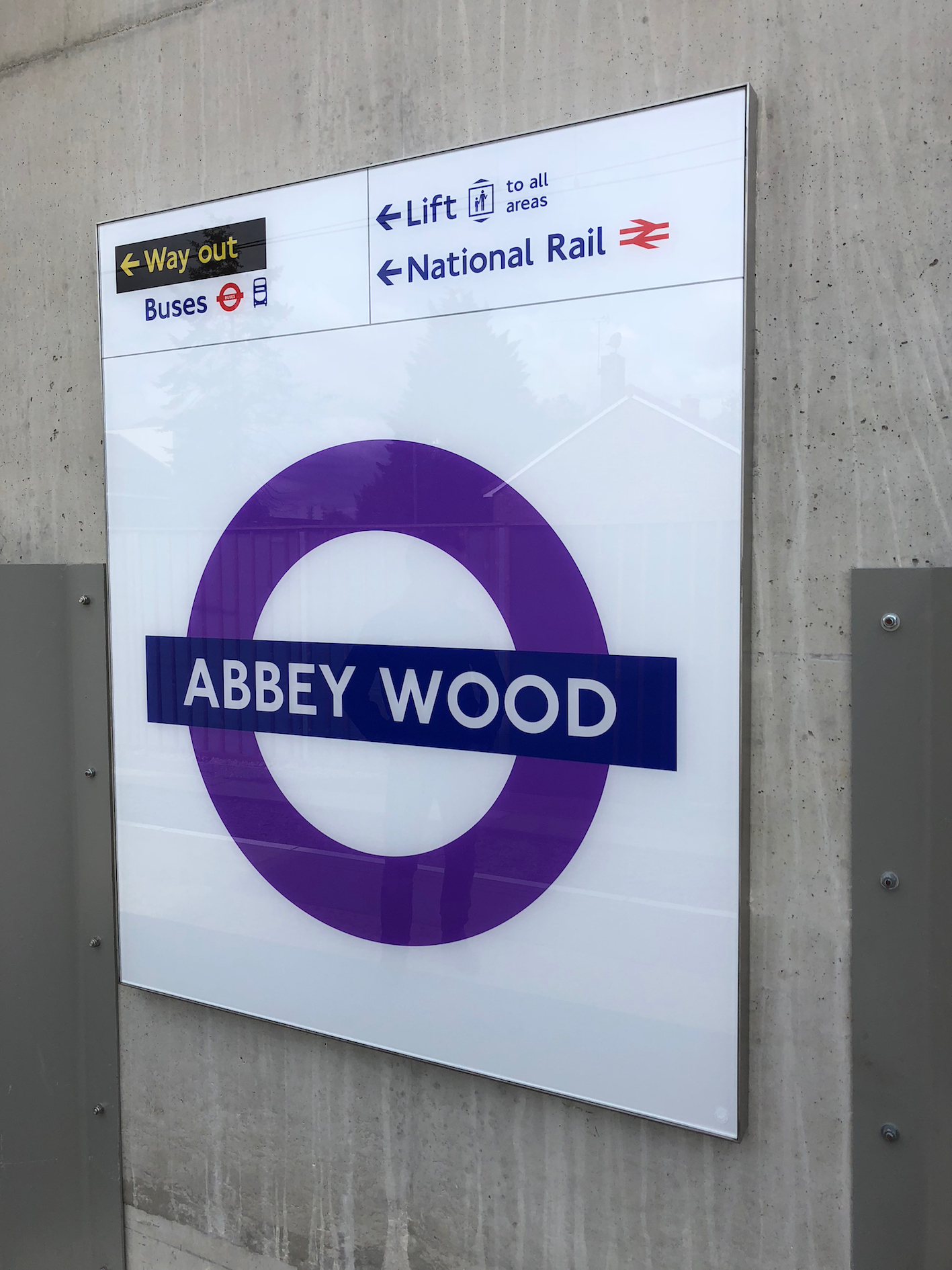 Abbey Wood Station nears completion Fereday Pollard